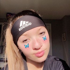 Meet your Posher, Hope